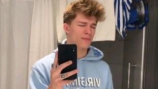 娱乐圈读心吃瓜系统小说,读心吃瓜，揭秘明星背后的秘密  第2张